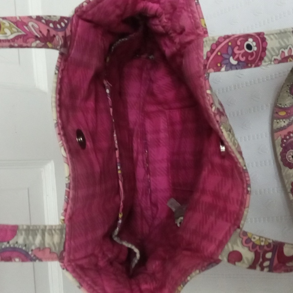 Vera Bradley Women's Pink Quitted Shoulder Purse - Picture 10 of 10
